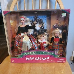 1998 HOLIDAY SISTERS Special Edition - Barbie - Kelley - Stacie Gift Set